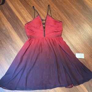 Hailey by Adrianna Papell deep v red ombré formal dress, size 10